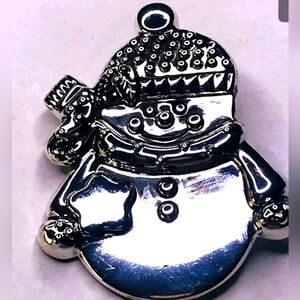📌SALE $7.📌Snowman Pendant Silver Winter Christmas Signed Best 3" tall x 2 3/4"